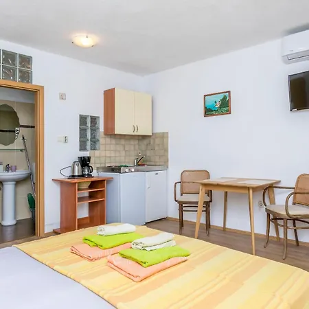 Apartman Apartments Makarska Beach *